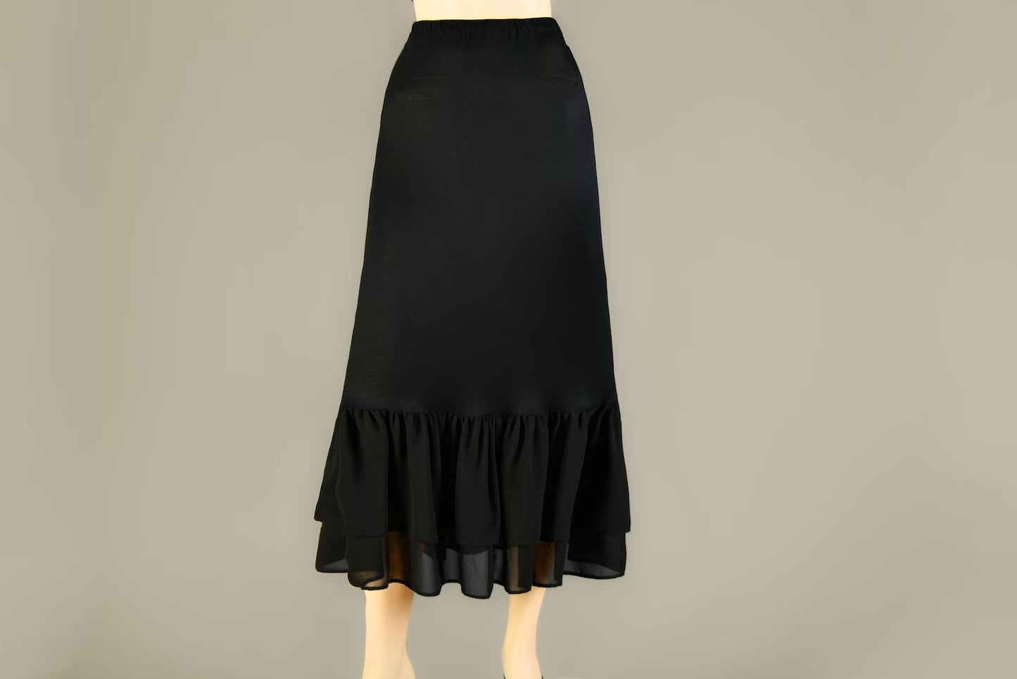 Black modest skirt